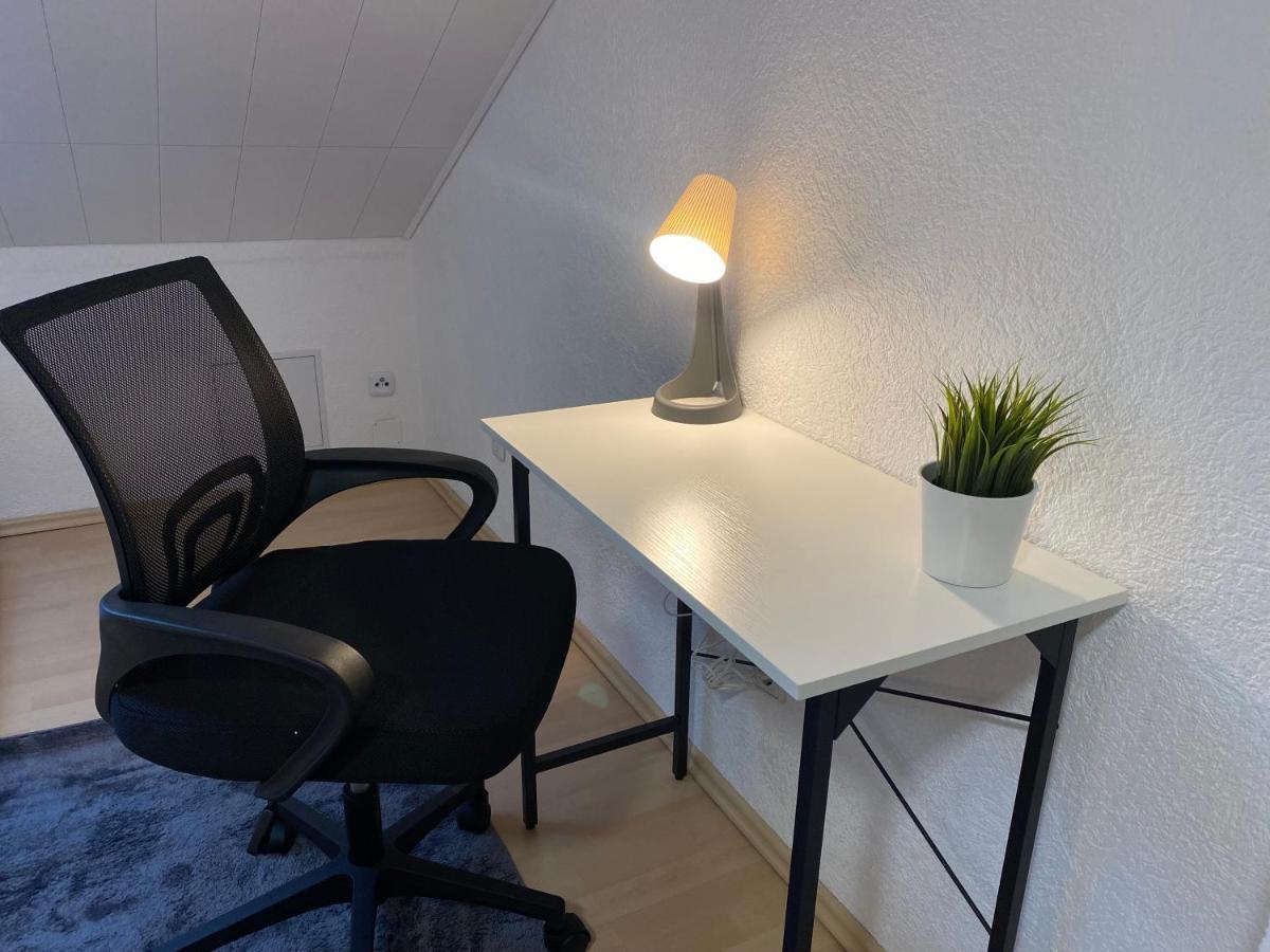 Deluxe Business Suite Mit Netflix Premium & Parkplatz, Zentral Zu Audi & Schwarz Gruppe With 2 Bedrooms Bad Friedrichshall Buitenkant foto