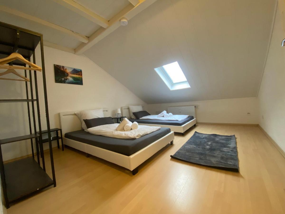 Deluxe Business Suite Mit Netflix Premium & Parkplatz, Zentral Zu Audi & Schwarz Gruppe With 2 Bedrooms Bad Friedrichshall Buitenkant foto